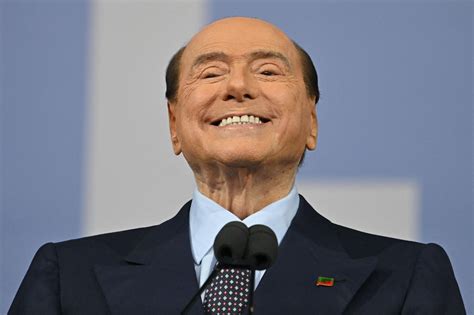 El Diagnóstico De Berlusconi Tiene Una Infección Pulmonar Y Leucemia