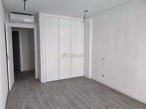 Apartamento Novo T C Parqueamento E Arrecada O