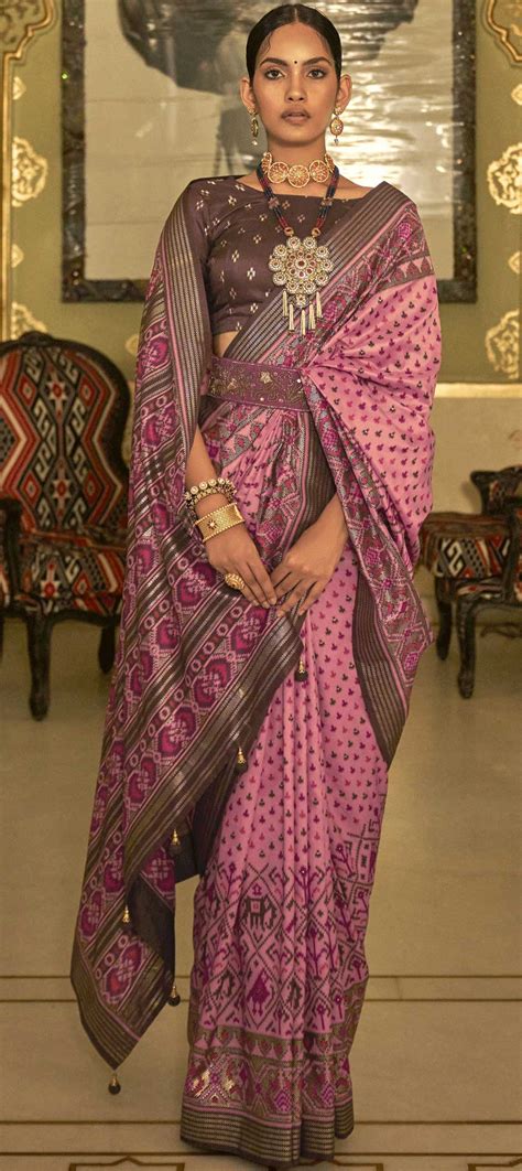 Traditional Wedding Pink And Majenta Color Patola Silk Silk Fabric