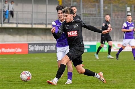 Entt Uschender Ligaeinstand F R Trainer Mario Klotz Mit Dem Fc