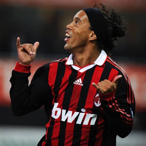 Ronaldinho Milan Wallpapers Wallpaper Cave