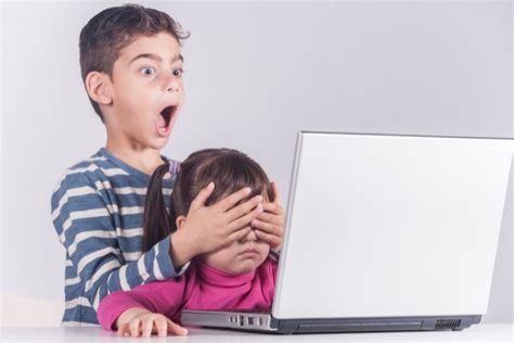 Con motivo del Día de Internet Consejos para enseñar a los niños a