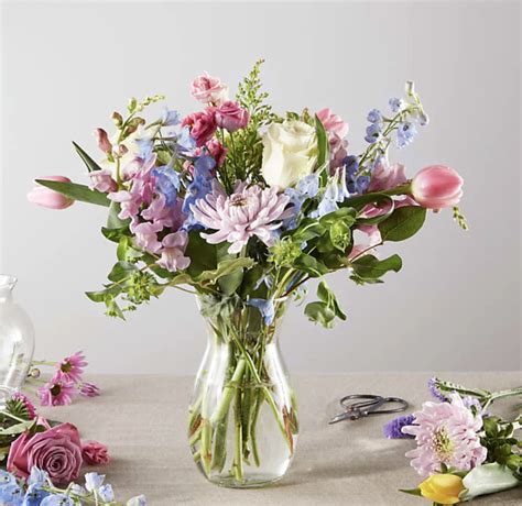 7 Cheapest Flower Deliver Services That Always Arrive On Time 2024