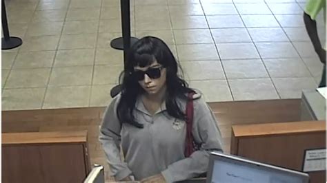 Fbi Hunts For Female Bank Robber Wpec