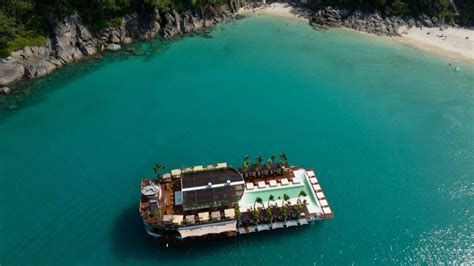 The World’s First Floating Beach Club Opens In Thailand · Asian Trails