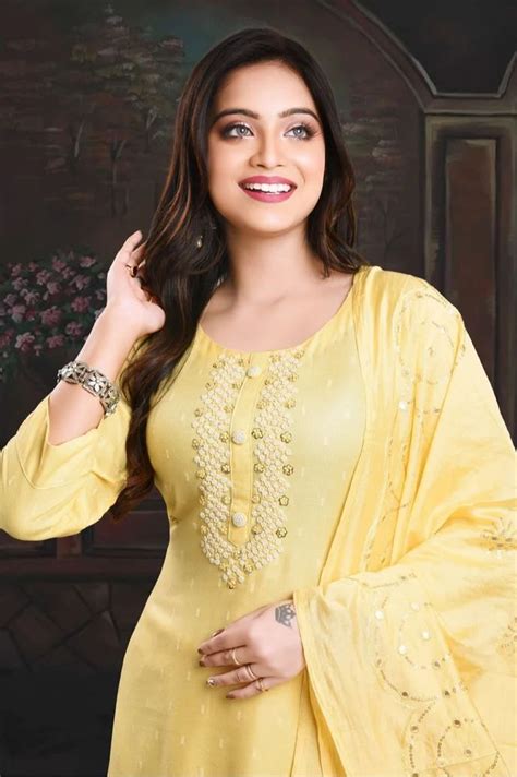 Silk Women Yellow Kurti Pant Dupatta Set Size Medium Gsm At Rs