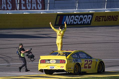 Las Vegas’ NASCAR race draws high TV ratings | NASCAR | Sports | Motor ...