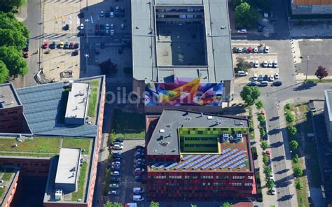 Leipzig von oben Neubau des Labor u Bürogebäudes Bio Cube in