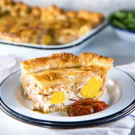 The Ultimate Bacon And Egg Pie Breakfast Pie The Flavor Bender