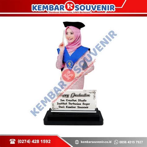 Harga Cinderamata Plakat Harga Duplikat Piala Harga Pembuatan Plakat