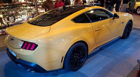 Official Yellow Splash Mustang S Thread Page Mustang G