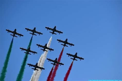 Le Frecce Tricolori Tornano Sul Lago DIseo Per Il Ventesimo Memorial