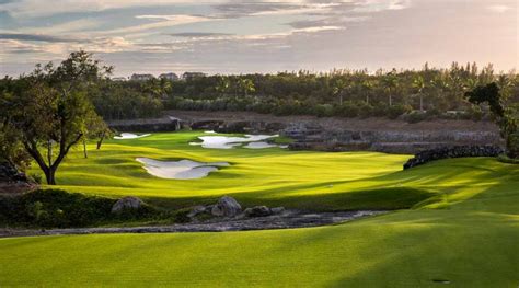 Here's how to take a golf trip to the Bahamas for less than $1,700