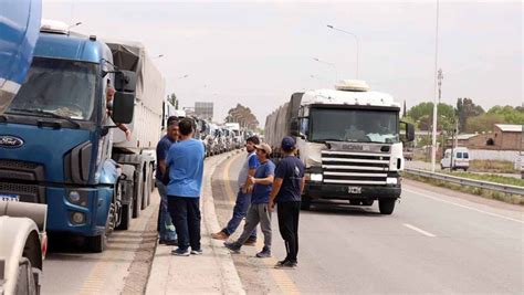 Corte De Ruta En Senillosa Liberaron El Tr Nsito A La Espera De Una