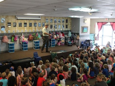 YMCA children delighted by storyteller | Merrimack, NH Patch