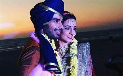 Steal The Look: TV Actress Sanaya Irani's Wedding Jewellery That Every ...