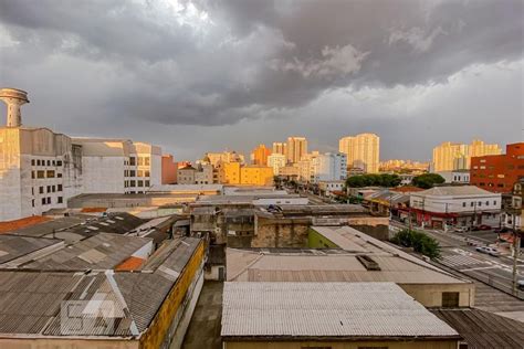 Apartamento na Avenida Rangel Pestana Brás em São Paulo por R 260