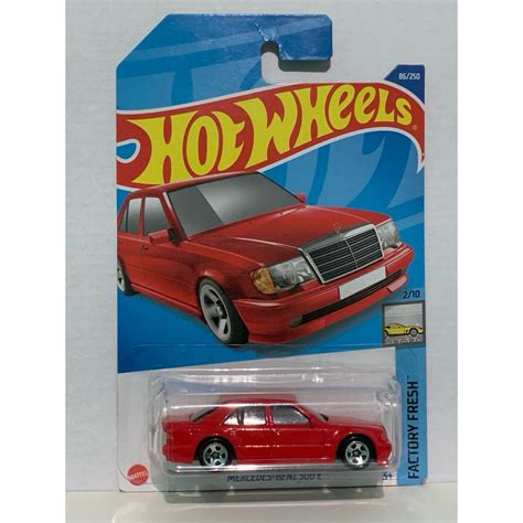 Jual HOT WHEELS MERCEDES BENZ E MERAH PORSCHE GT RS Shopee Indonesia