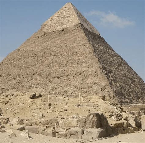 12 Great Facts About The Pyramid Of Khafre | Ultimate List