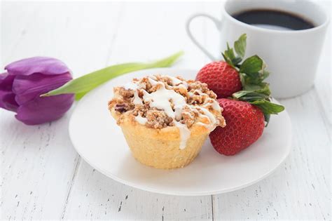 Keto Coffee Cake Muffins Recipe All Day I Dream About Food Coffee