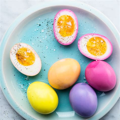 Naturally Dyed Pickled Easter Eggs Recipe | Epicurious