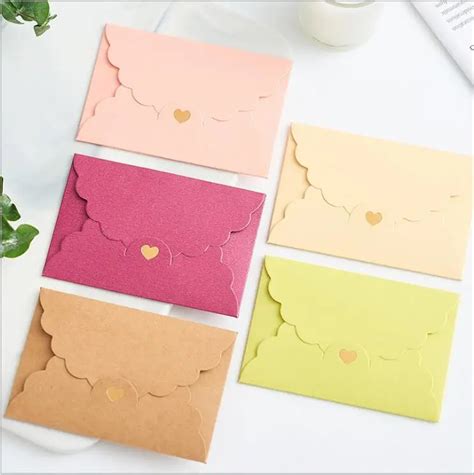 50pcs 10 5 7cm Pearlescent Kraft Paper Love Heart Envelope Mini Gift