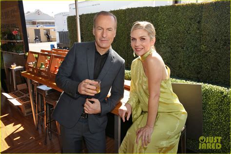 Photo Bob Odenkirk Rhea Seehorn Spirit Awards 2022 04 Photo 4717239 Just Jared