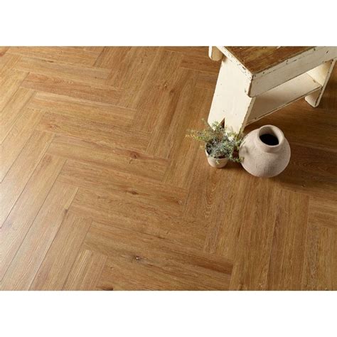 Clickit Delta Classic Oak Herringbone 5mm Spc Click Vinyl 125x610mm