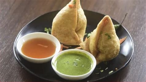 World Samosa Day Try These Five Amazing Mouth Watering Samosa Varieties