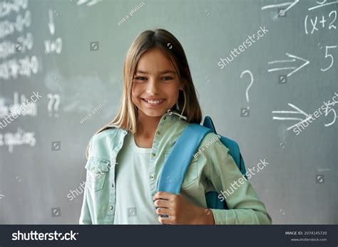 108457 초등학교 교실 뒷배경 이미지 스톡 사진 및 벡터 Shutterstock