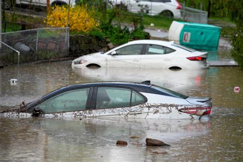 Storm System Threatens Central Us With Hail Flash Floods And Possible