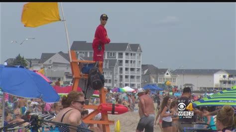 Off Duty Lifeguards Rescue 9 Swimmers From Hampton Beach Rip Current