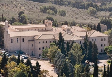 Il Presidente Tajani E La Governatrice Marini Alla Scuola Socio