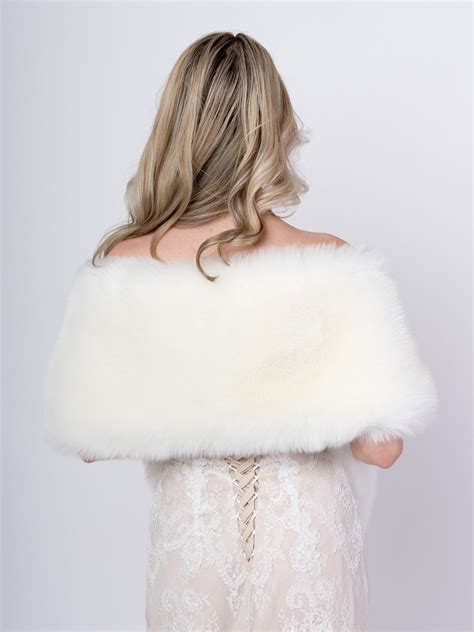 Ivory Faux Fur Wrap Bridal Shrug Stole Shawl Cape B005 Ivory