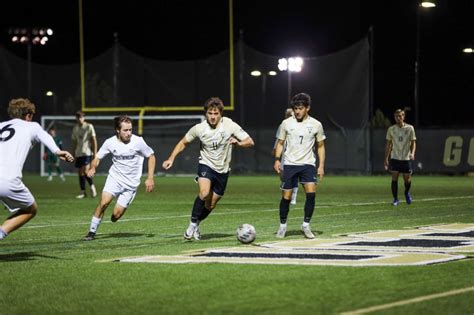 Photospread Uccs Overpower Westminster To Advance To Rmac Semifinals The Scribe