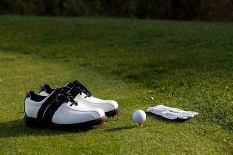 Golf Shoes Buying Guide Golf Ball Planet