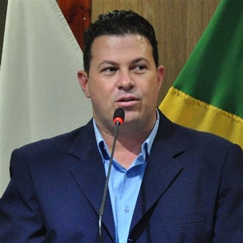 Vereador Eduardo Print J Nior Reeleito Presidente Da C Mara Em