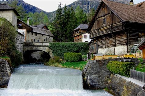 Discover the prettiest villages in Austria | Travel to Austria