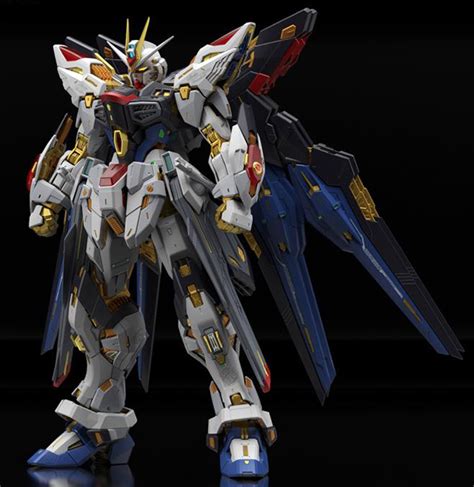 Strike Freedom Gundam Master Grade Extreme 1100 Scale Mobile Suit