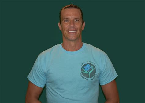 Expert Gymnastics Coaches on Kaua'i | CPR Certified & Experienced