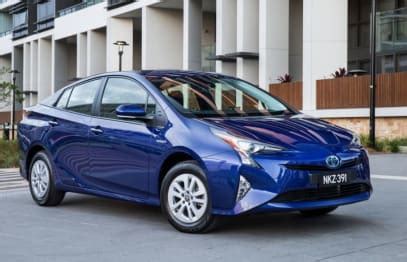 Toyota Prius 2021 | CarsGuide