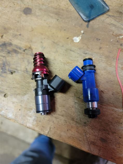 Injector Dynamics 1050X 1065cc Top Feed Fuel Injectors Subaru WRX STI