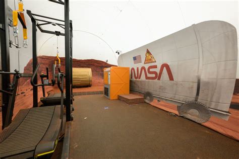 Nasa Mars Analog Crew Sealed In For A Year Mars Society Uk