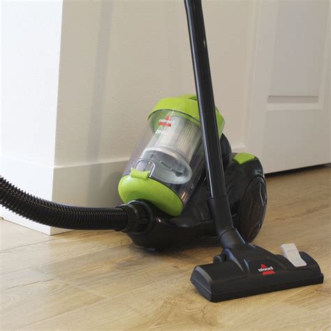 Bissell Zing Bagless Canister Vacuum Review