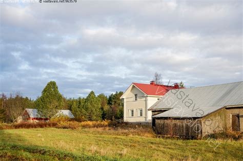 Kuva Vanhan Maatilan Rakennuksia Maaseutu Maatila Rakennus