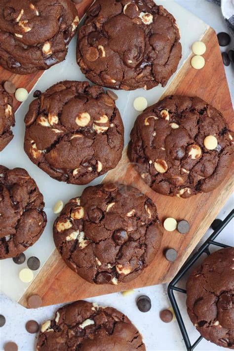 Triple Chocolate NYC Cookies Jane S Patisserie