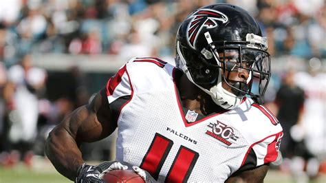 Falcons Officially Agree To Trade Julio Jones To Titans For Draft Picks