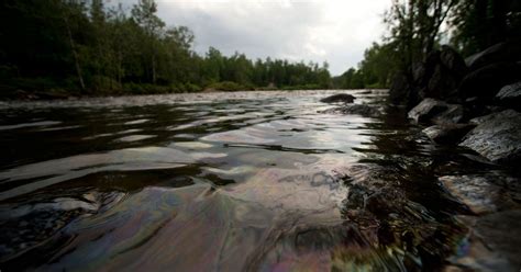 A Pipeline In Canada Spilled 52 834 Gallons Of Oil In Indigenous Lands