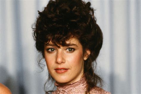 Así Ha Cambiado Debra Winger Icono Del Hollywood De Los 80