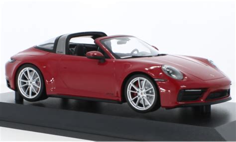 Miniature Porsche 992 Targa 1 18 Minichamps 911 4 GTS Rouge 2021